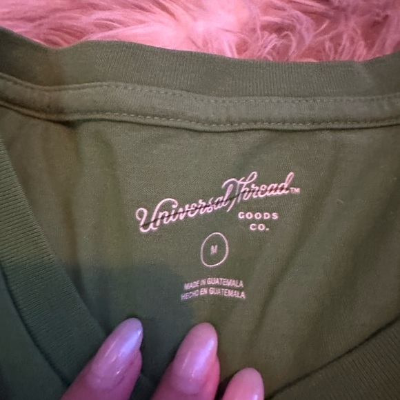 Universal Thread Cropped Tee - Picture 3 of 3